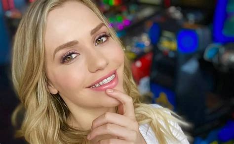 Mia Malkova revela las extrañas cosas que pasó al grabar